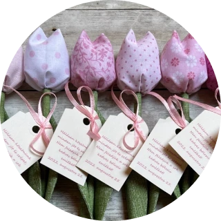 Nőnapi textil tulipánok / szett: 4 db/ ingyen ajándékkísérővel